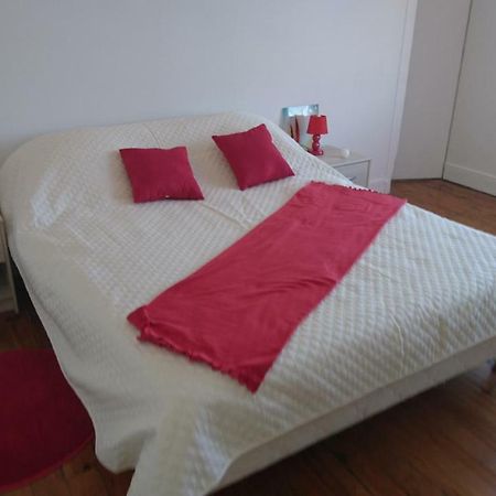 Appartement De 79 M² A 500 Metres De La Cure Jonzac Zewnętrze zdjęcie